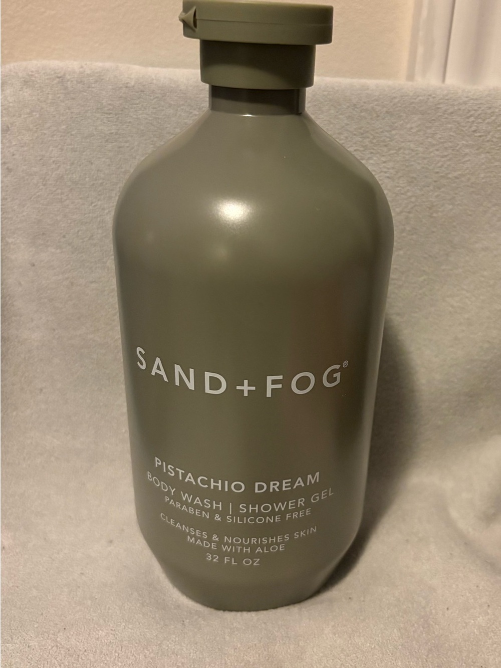 Sand + Fog Pistachio Dream Body Wash Shower Gel 32 oz Brand New!!